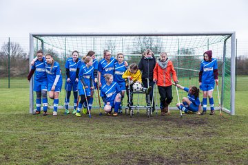 Bild 307 - C-Juniorinnen FSG-BraWie 08 - TuS Tensfeld : Ergebnis: 0:8